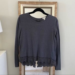 NWOT Hinge blouse with slit back and lace detail